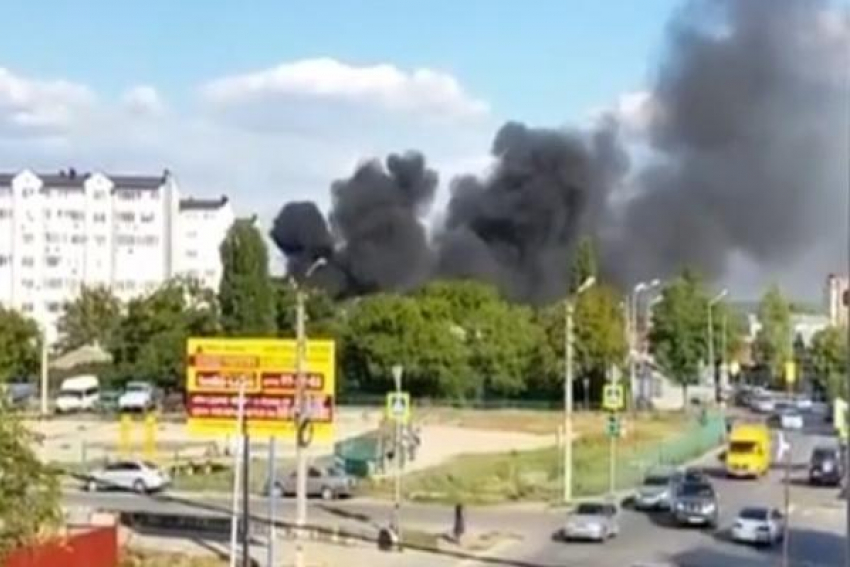 Черный дым напугал жителей Пятигорска