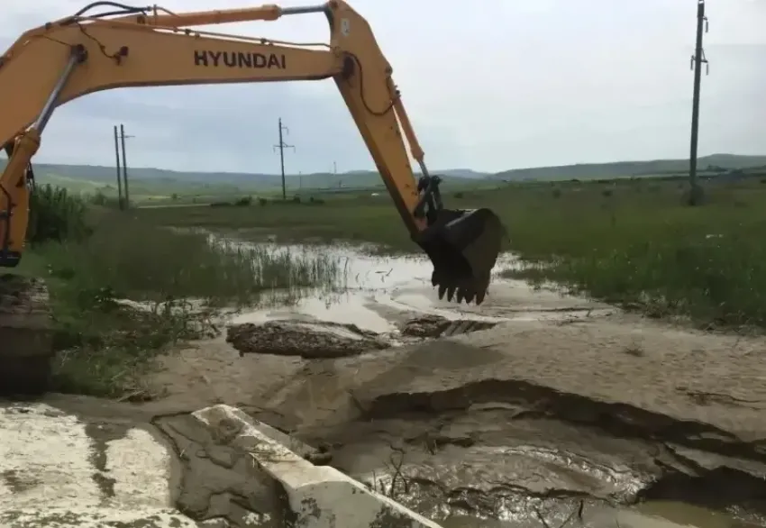В еще одном округе Ставрополья ввели режим ЧС из-за дождей и града