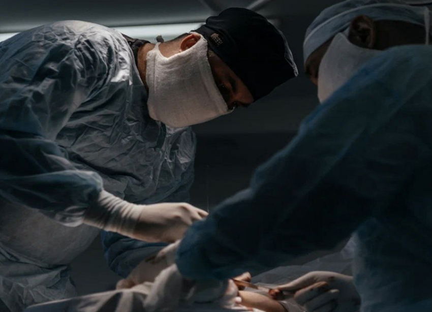 Практически оторванную кисть руки пришили пятигорские хирурги мужчине