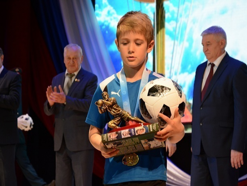 Ставропольские футболисты вновь блеснули на Всероссийском турнире имени Владислава Духина
