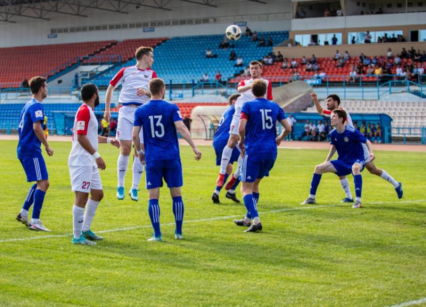 «Команда отыграла 20 минут — и исчезла с поля»: подводим итоги футбольной недели на Ставрополье