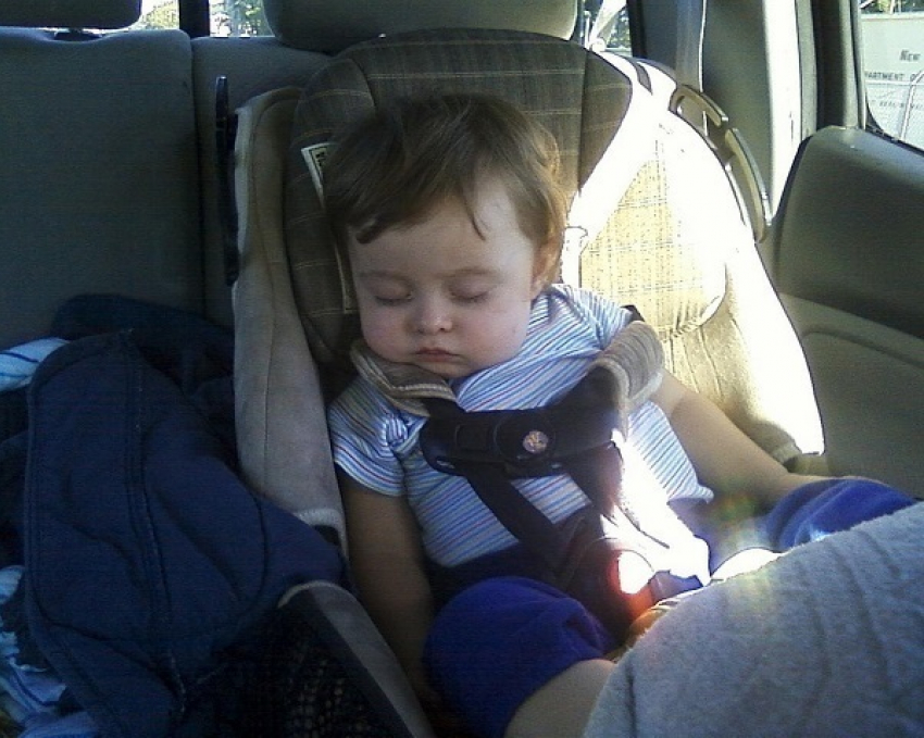 В Ставрополе при ДТП ребенка от травм спасло детское кресло