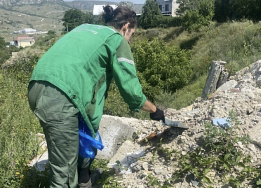 Горы строительных отходов в поселке на Ставрополье заинтересовали Росприроднадзор 