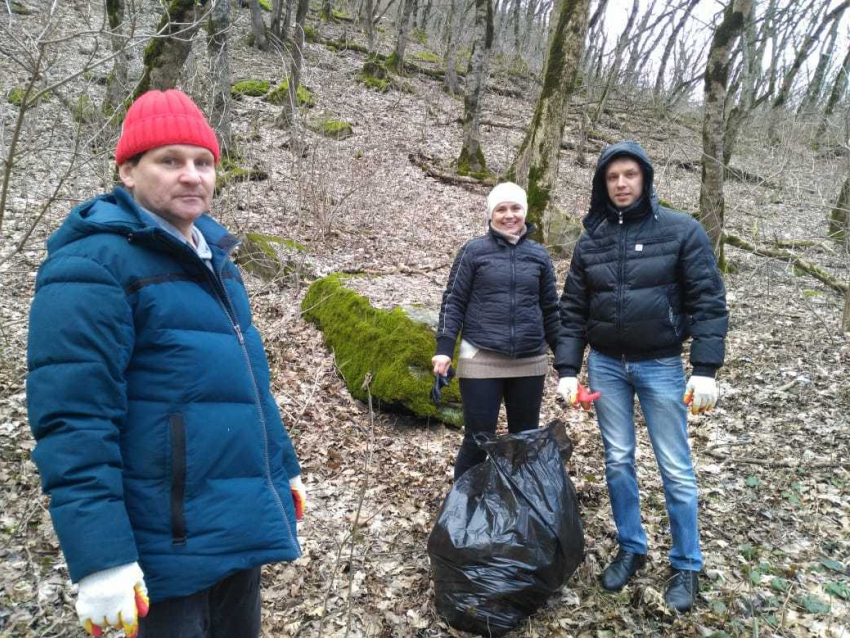 На Ставрополье очистили подножье горы Развалка