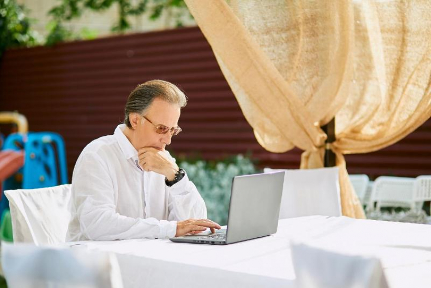 Ставропольцы старше 55 лет стали чаще пользоваться нейросетями