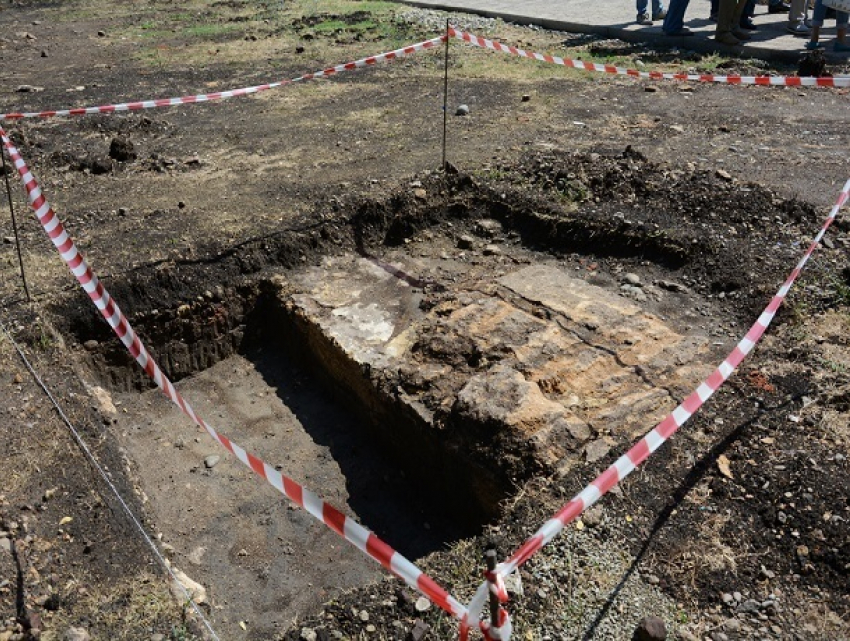  Археологи прочно и надолго окопались в центре Ставрополя