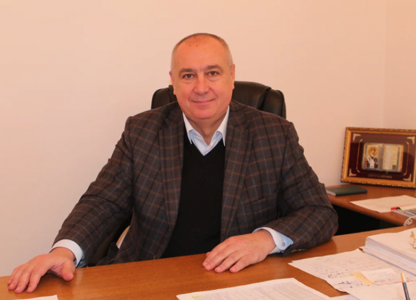 Пожертвования за экзамены и пропуски: раскрыли схему взяток в колледже сервисных технологий в Ставрополе