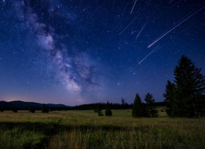 Что ставропольцам посмотреть в небе 2026: парад планет, метеорные потоки и полные затмения