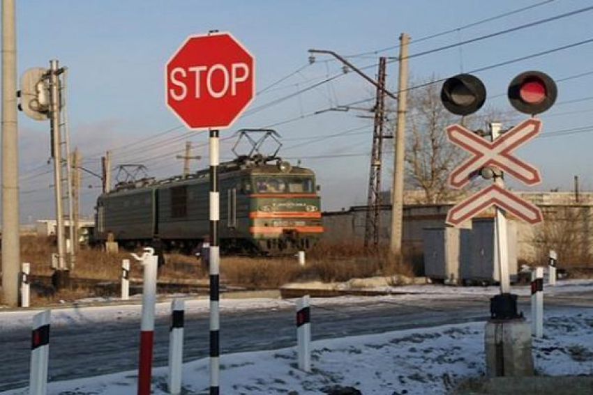 Заклинивший шлагбаум стал причиной пробки на выезде из Ставрополя