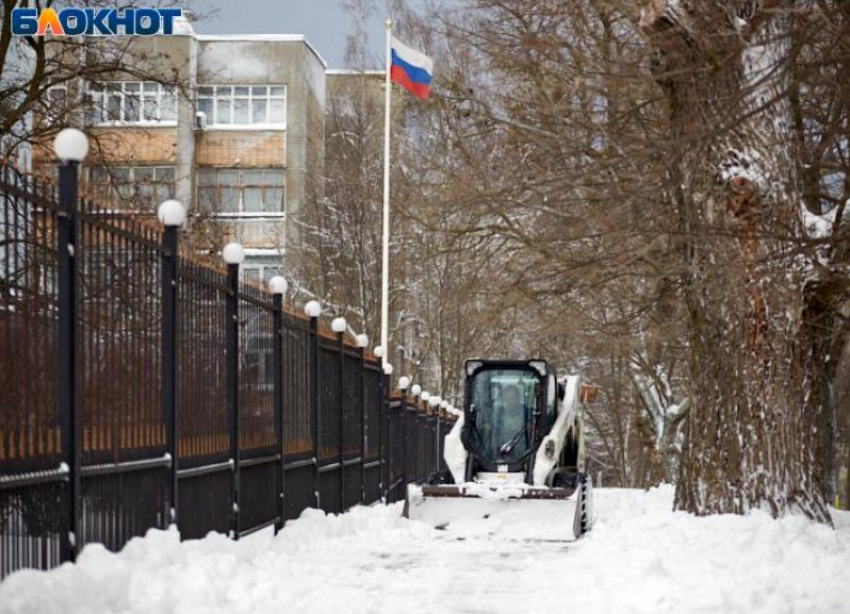 Коммунальщики вывезли с улиц Ставрополя две тысячи тонн снега 