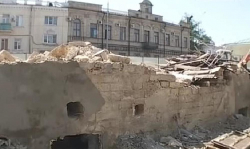 Старинное здание в Ставрополе снесли без разрешения минкульта