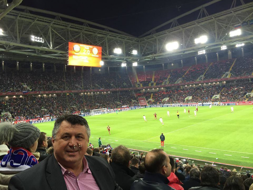 Черногоров посетил футбольный матч Россия-Черногория