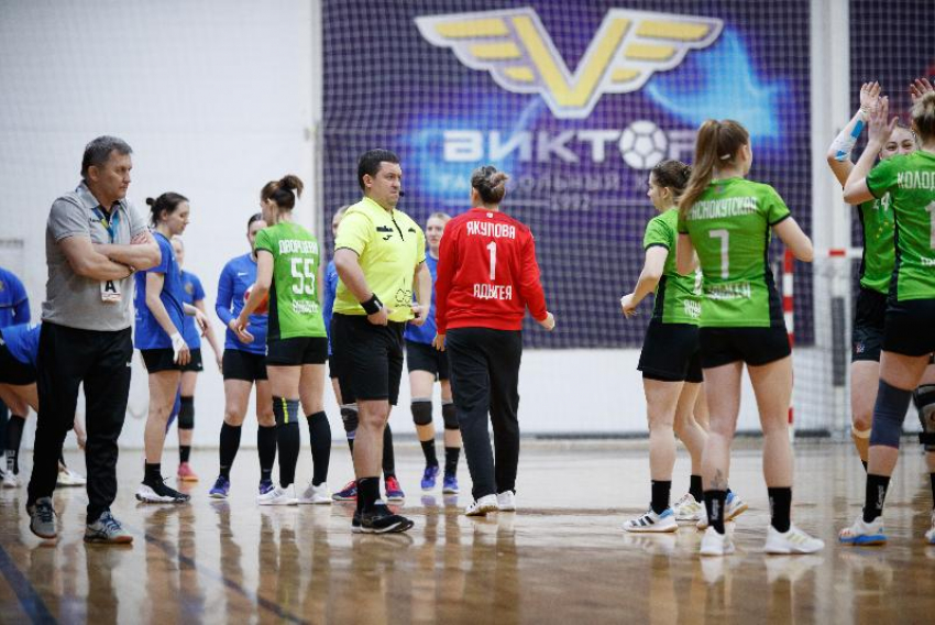 Женское «Ставрополье» пополнили две гандболистки из Майкопа 