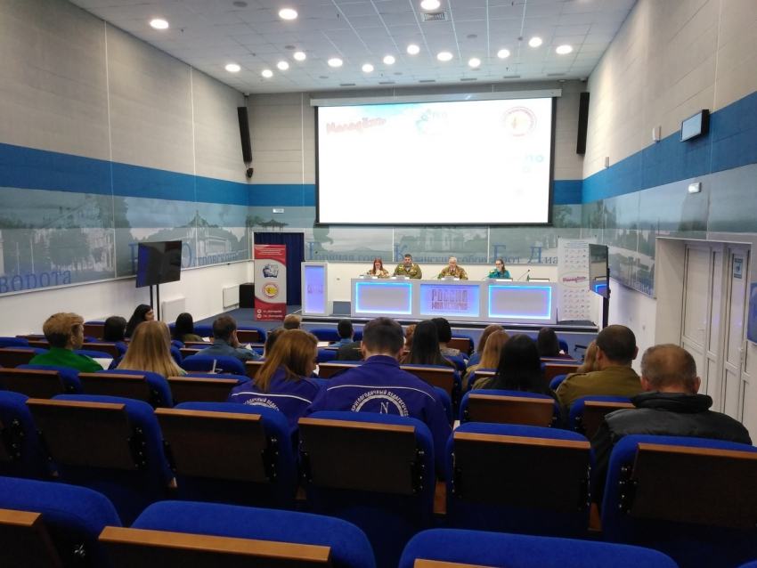 О перспективном развитии студенческих педагогических отрядов поговорили в Ставрополе