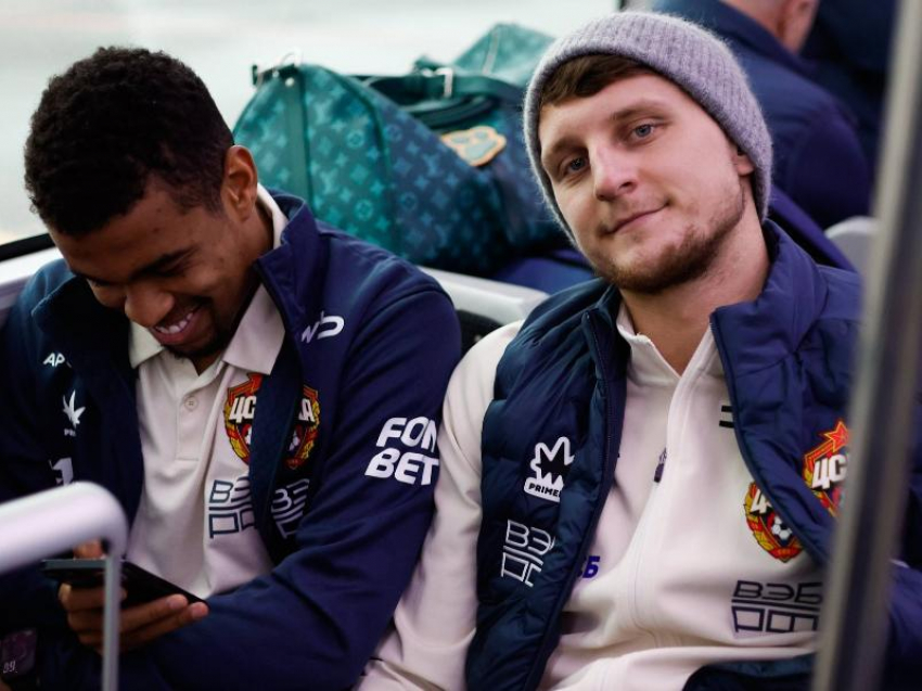 Футболисты ЦСКА вынужденно вылетят в Москву через Ставрополь