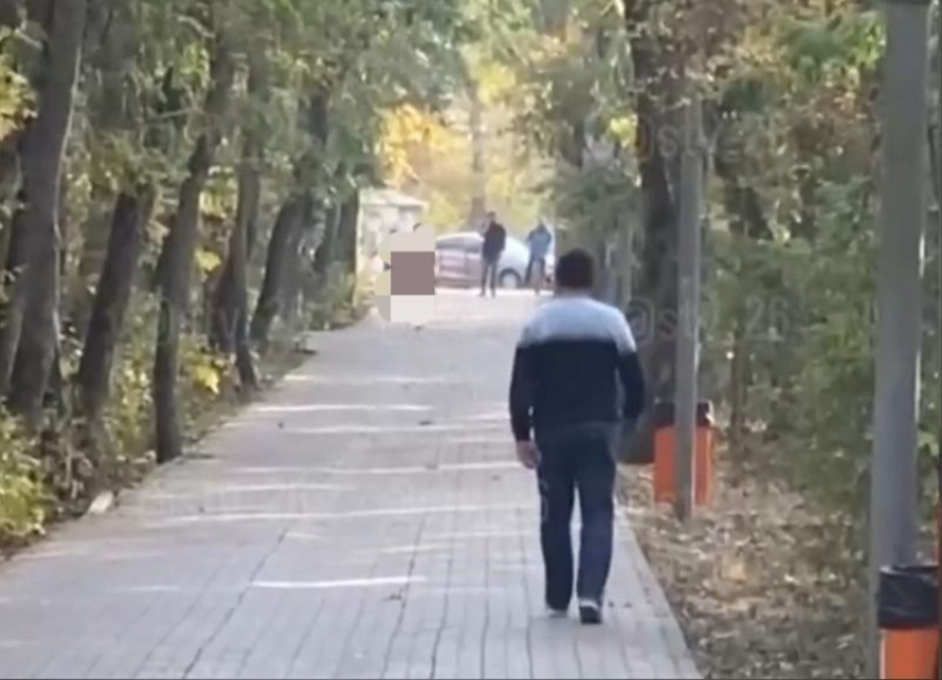 В Ставропольском парке Победы устроили голый забег