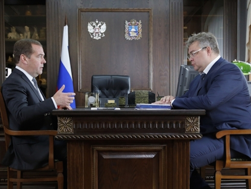 Политолог уверен, что поездка Медведева на Ставрополье важна в первую очередь премьеру, а не губернатору
