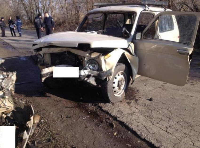 Из-за ямы на дороге в ДТП пострадали 81-летний мужчина и молодой водитель на Ставрополье