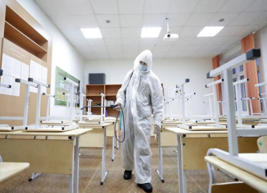 Школьникам Ставрополя объявили дополнительные «ковидные» каникулы на неделю 