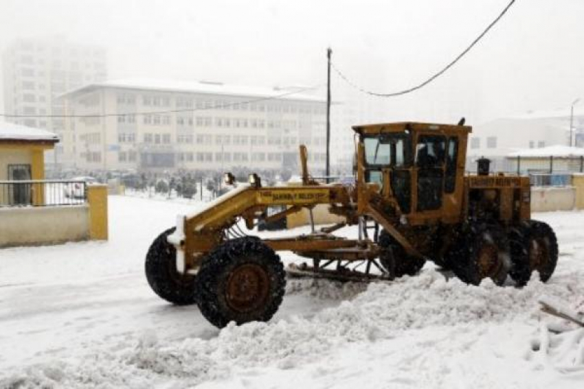 Управление ЖКХ администрации Невинномысска в закупках завысило на 1,5 млн рублей цену дорожного транспорта
