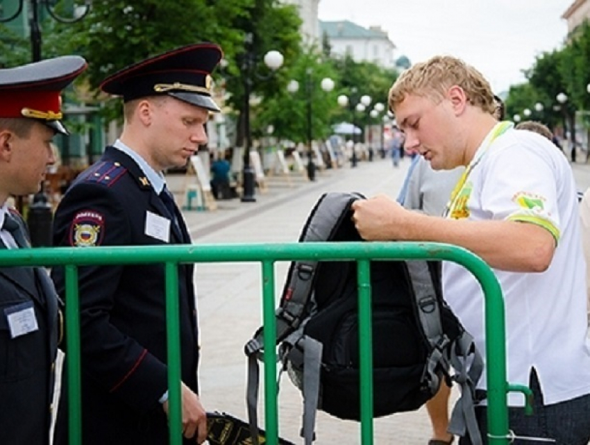 Обеспечивать порядок в Ставрополе на майские праздники будут полицейские, казаки и курсанты университета МВД