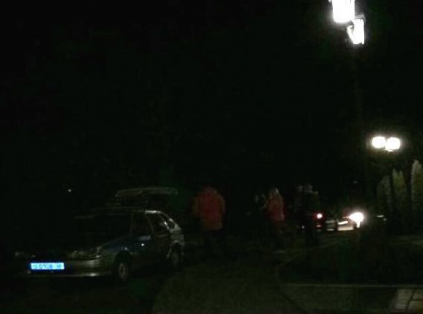 Агрессивный мужчина с ножом разгуливал по Кисловодску и нападал на туристов