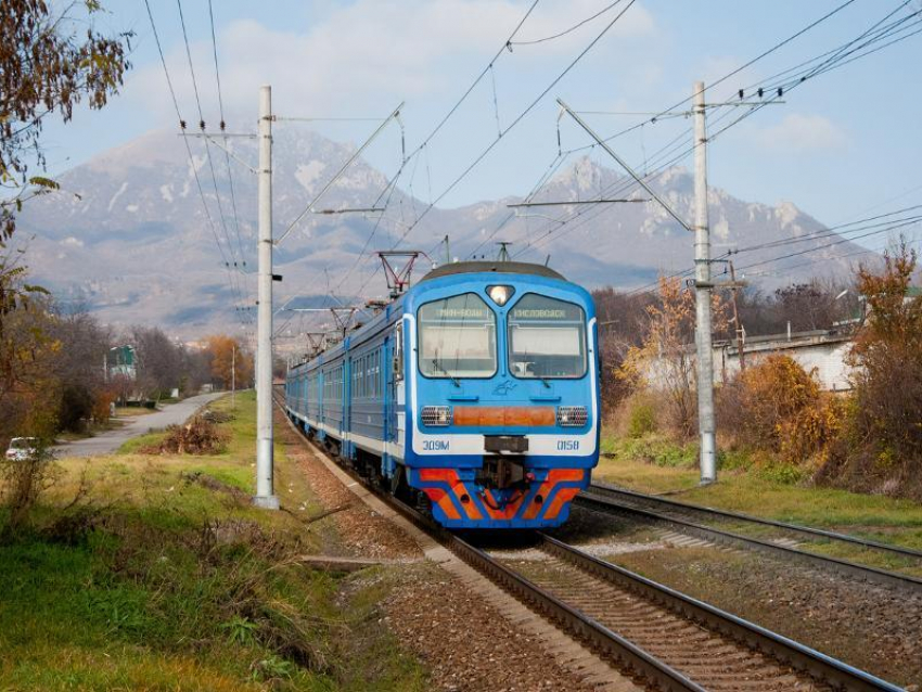 На Ставрополье девушка попала под электричку