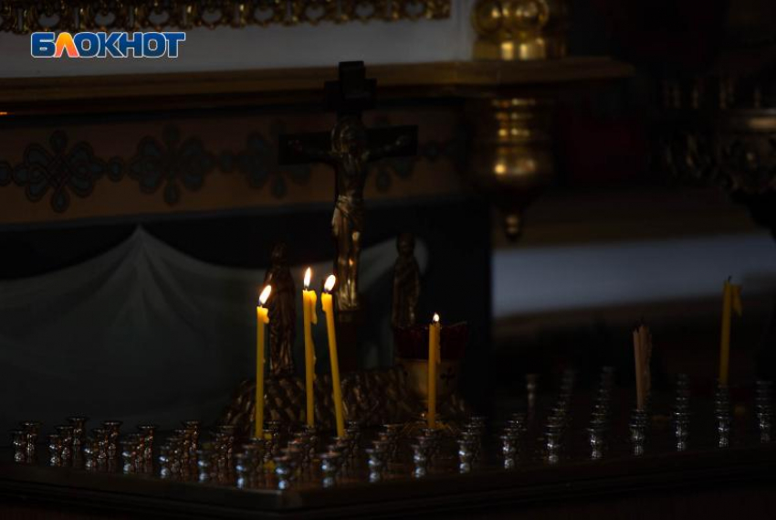 Память, высеченная в камне: где заказать памятник в Ставрополе