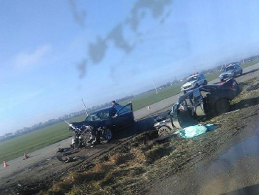 Пассажир «Приоры» погиб при столкновении с «БМВ» на Ставрополье