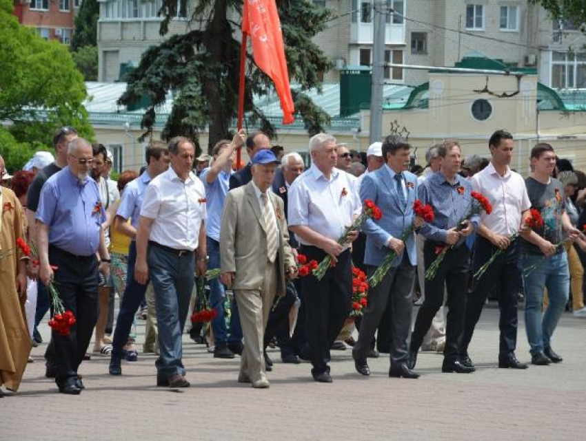 В День памяти и скорби прошла акция «Горсть памяти» в Ставрополе