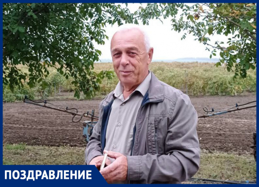 Ставропольский руководитель оркестра и хранитель казачьих традиций Николай Часовской отмечает 65-летие