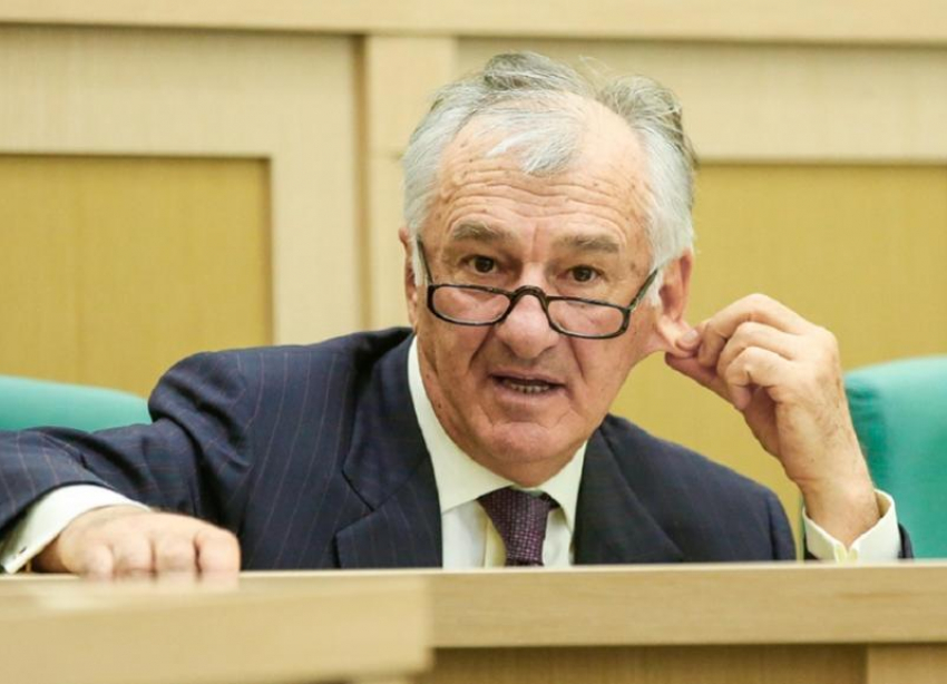 Суд прекратил дело экс-сенатора КЧР о хищении 110 миллионов рублей за истечением срока давности