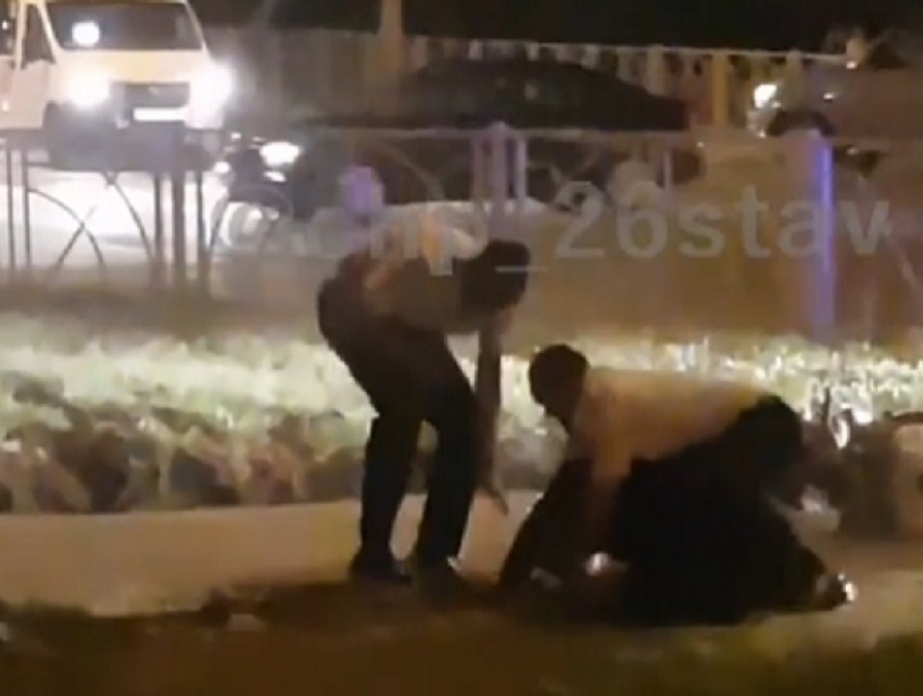 Жесткое задержание мотоциклиста попало на видео на Ставрополье