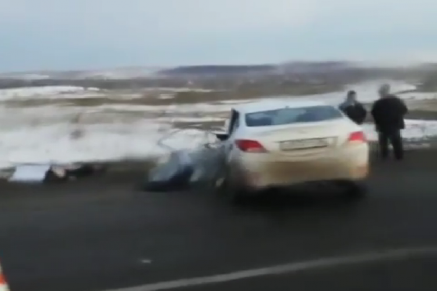 Водитель иномарки погиб в лобовом столкновении с «Лада-Ларгус» на Ставрополье