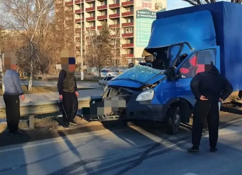 На Ставрополье злостный нарушитель ПДД спровоцировал аварию с пострадавшим ребенком 