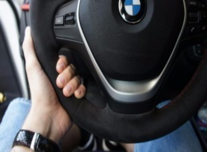 Подрезавшего машину «скорой» водителя BMW привлекли к ответственности