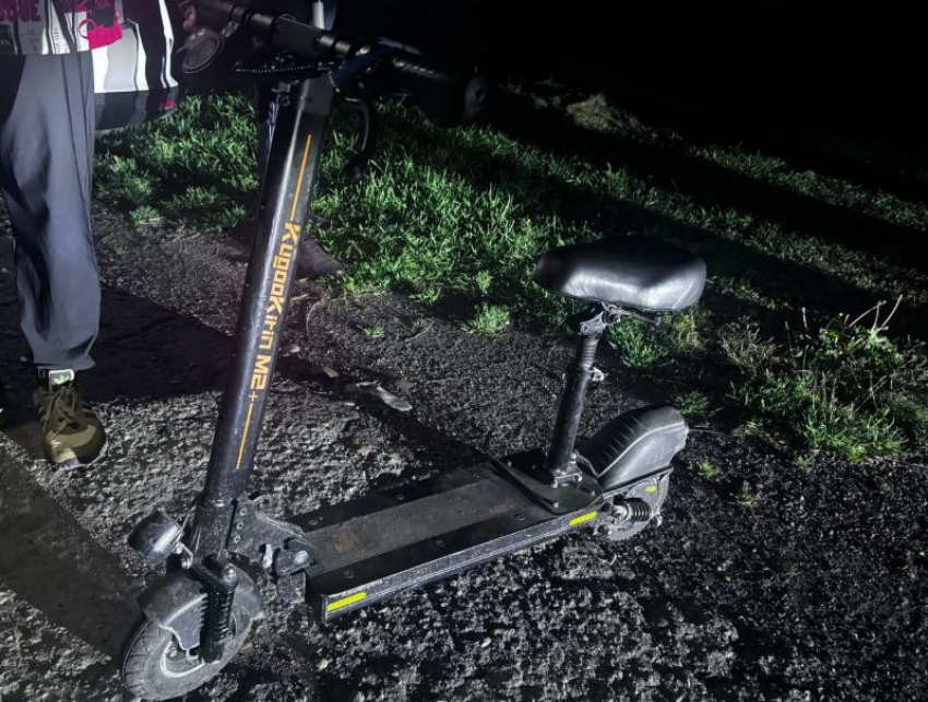 Восьмилетняя девочка каталась без взрослых на электросамокате и попала в больницу на Ставрополье