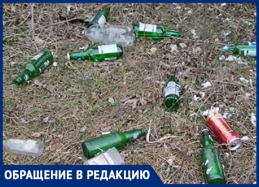 Остатки макарон и пустые бутылки на территории больницы Георгиевска неприятно удивили пациента 