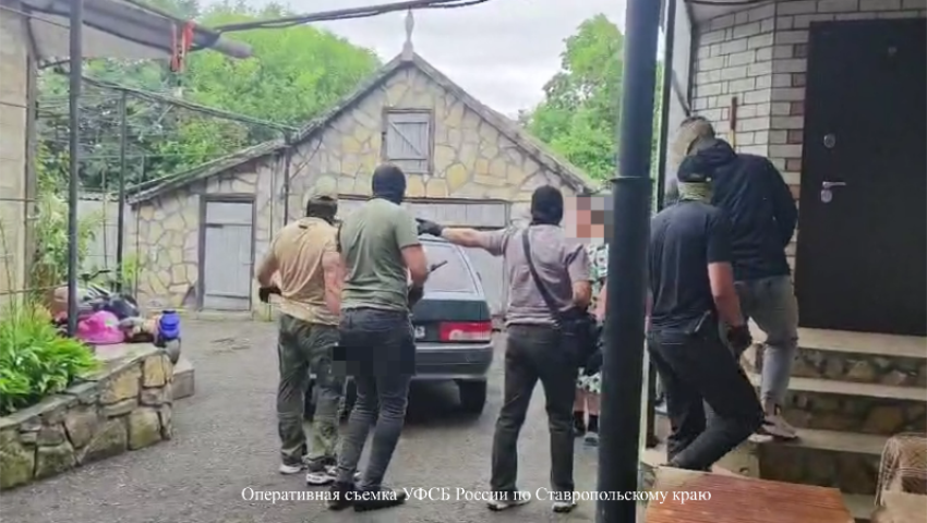 Решали вопросы за наличные: на Ставрополье осудили троих экс-полицейских, бравших взятки за мягкий приговор