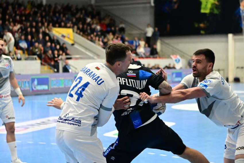 Впереди — битвы с белорусами: гандболисты ставропольского «Виктора» готовятся открыть третий фронт