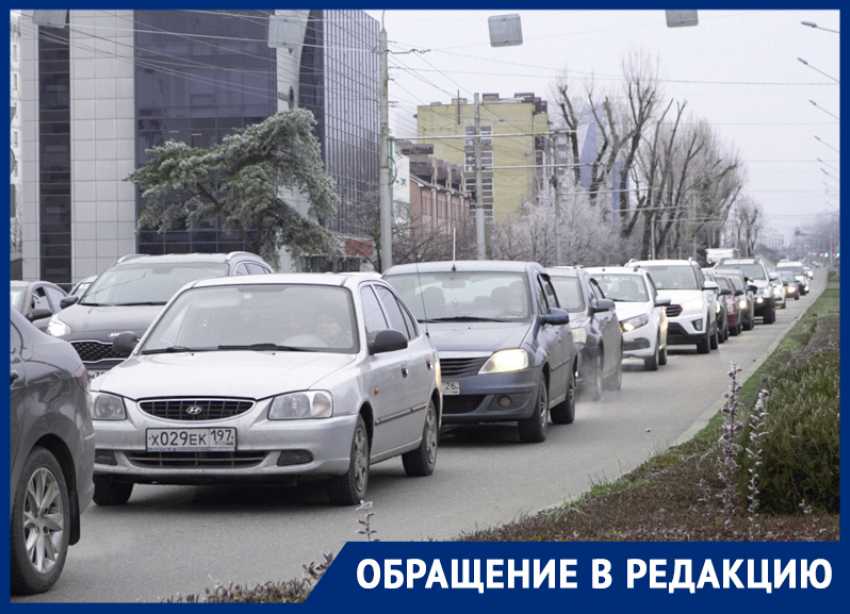 Неработающие светофоры парализовали дороги Ставрополя 2 октября 