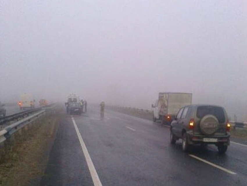Туман и дожди привели к валу ДТП в Ставропольском крае