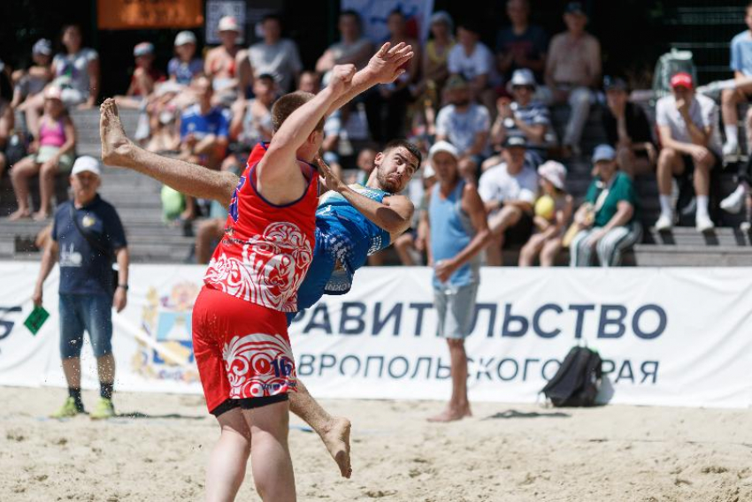 Ставрополь летом снова станет всероссийским центром пляжного гандбола 