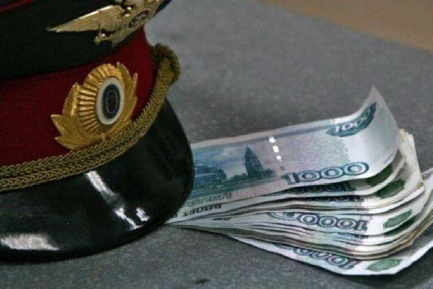 Экс-следователю за мошенничество дали условный срок на Ставрополье