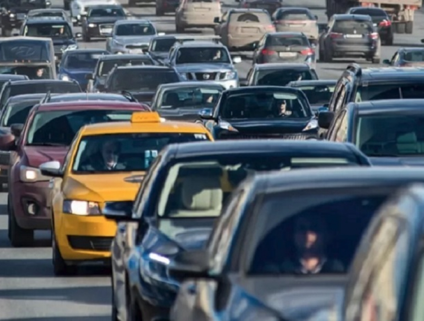 Жители Ставрополя могут сами улучшить дорожную ситуацию в городе