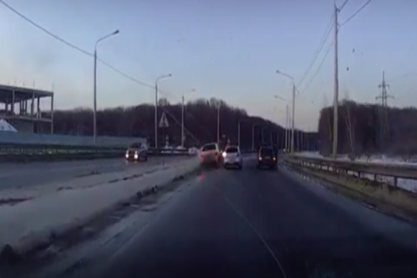 Столкновение «Mercedes» и «Opel» в Ставрополе попало на видео