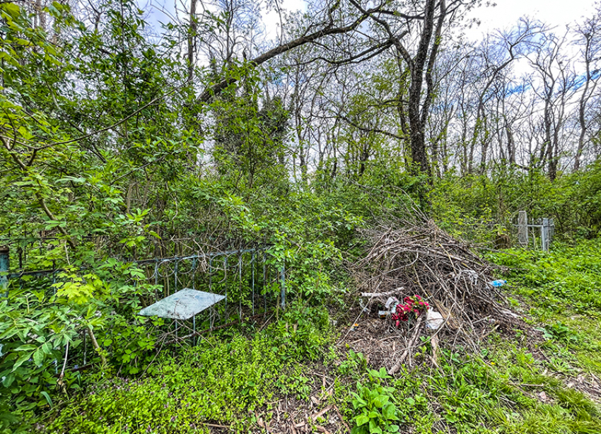 В Ставрополе ищут «смотрящего» за кладбищами за 9,1 миллиона рублей 