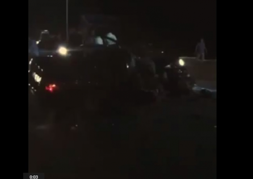 В Иноземцево легковушка протаранила КамАЗ