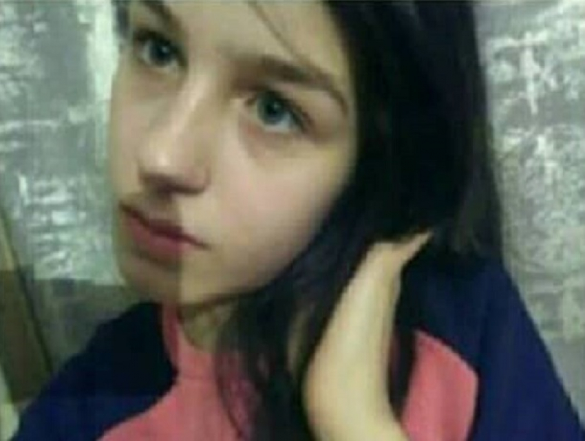 14-летняя девочка бесследно пропала на Ставрополье 