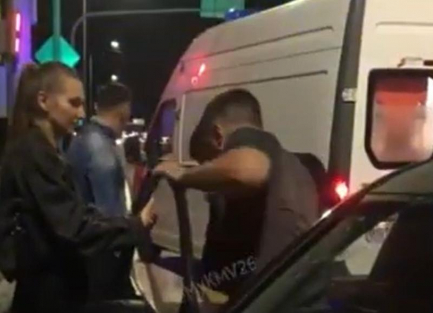 Пьяный сотрудник транспортной полиции по Минеральным Водам спровоцировал ДТП с пострадавшими